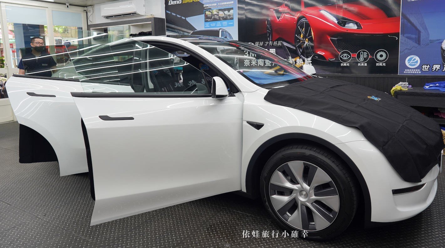 特斯拉Tesla Model Y隔熱紙推薦 | 入手美國頂級品牌舒熱佳評價 | XE+LX系列隔熱紙